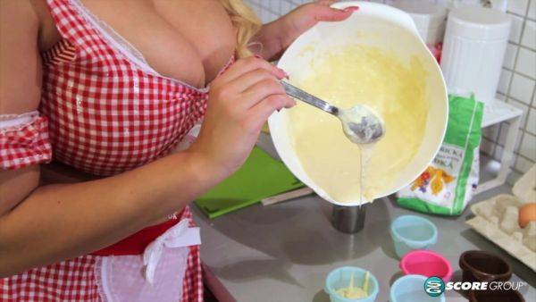 Stream this HD clip : Angel In The Kitchen, Devil In The Bedroom