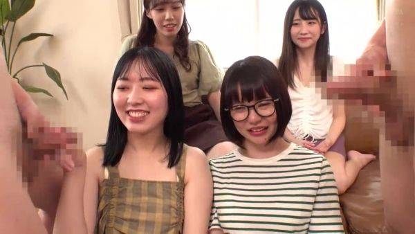 Play the uncut clip : CQYW330 Cuuuuuuty Japanese cool BABY