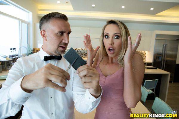Stream the complete video titled : Brett Rossi gets her shaved pussy fucked good and proper