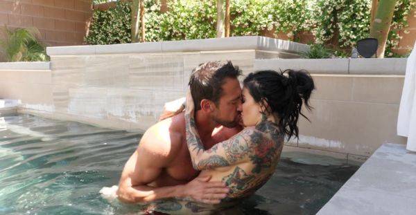 Inked MILF loudly fucked by the pool and left to swallow the big jizz - alphaporno.com on pornsfind.com