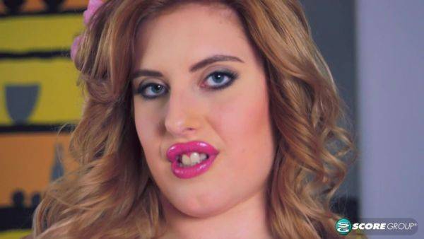 View the HD clip called : Brickhouse Brit