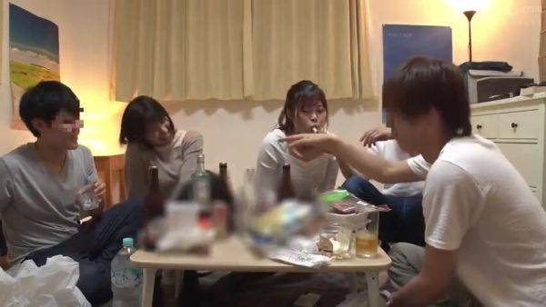 Stream hardcore scene of : 063HUNBLHE526GEWGHRTVREHJRTVREGHERCREH