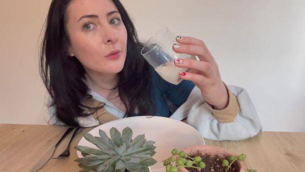 Enjoy watching this uncensored scene : Irish Can You Follow My Hot Cei?