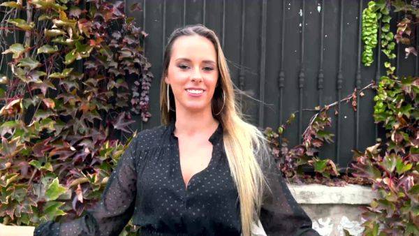 Watch this HD video called : Anita dreams of making sex tapes