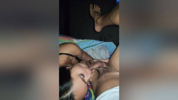 Enjoy watching the complete clip : Estupenda Mamada Profunda