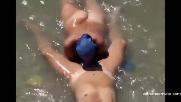 Stream the HD video called : Mom Caught Sucking A Dick In The Surf