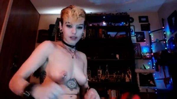 Stream this HD clip of : Blonde fetish babe fist her best friends gaping pussy