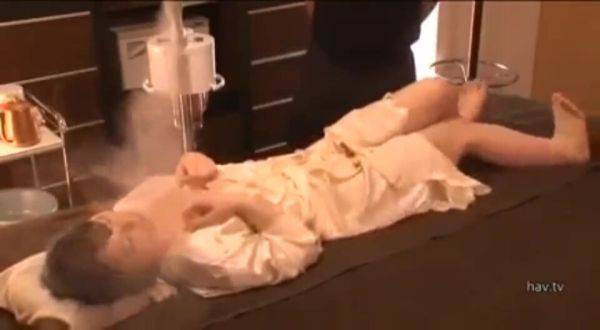 Enjoy watching the uncut video of : 06140 Esthetic agony orgasm