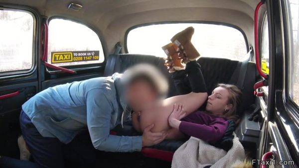 Stream this HD video named : Amateur Babe Gets Big Cock In