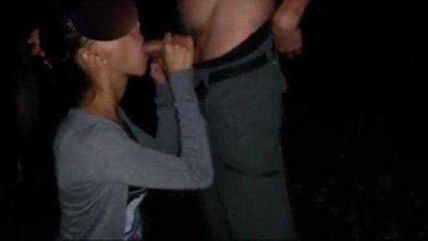 View hardcore movie : Pipe Ensortant De Boite