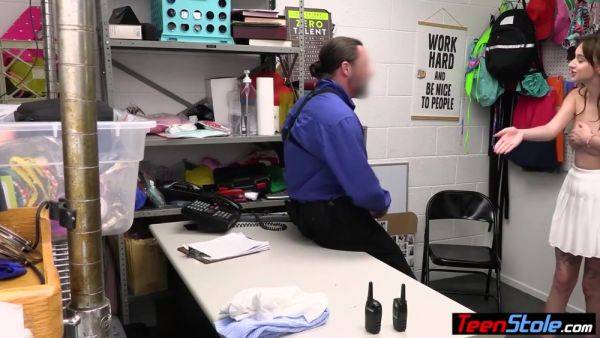 Play complete movie called : Reverends Stepdaughter Had To Fuck A Cop