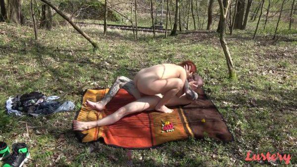 Stream full scene : E975 Simona And Leo Picnic Pounding