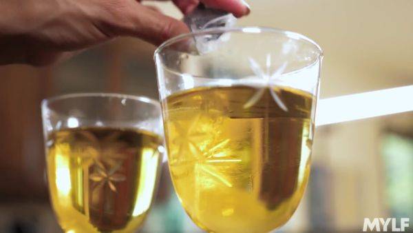 Watch the hardcore movie called : The Black Widow - MYLF