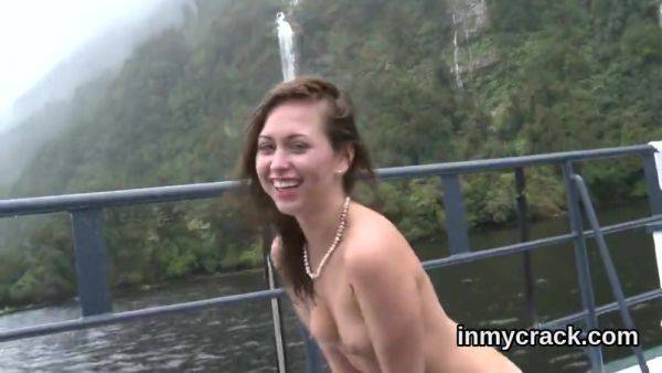 Enjoy watching uncensored clip : Flawless Peach Is Showcasing Her Spread Slim Slit In Cl