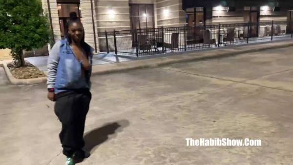 Play uncensored clip : oh wow this is going to be wild ambitious booty n pimpin in ah bonnet