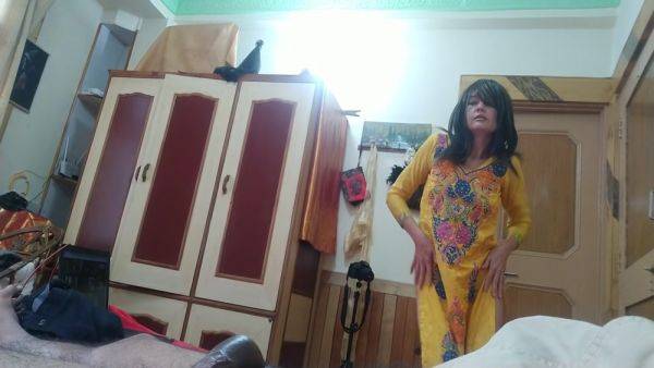 Watch this full clip named : Bolly Karma 061 Flash Ass, Move Sexy