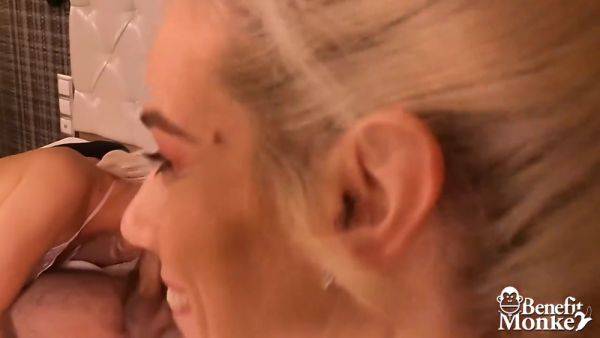 Stream the full video titled : Nesty Amy And Silvia Take Turns Sucking A Cock