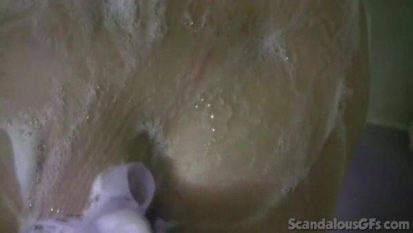 Play complete video titled : Sweet Jewel with yummy ass Blowjob Closeup