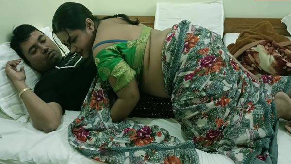 Hot Kamwali Cheating With Boss! Plz Dont Tell - desi-porntube.com - India on pornsfind.com