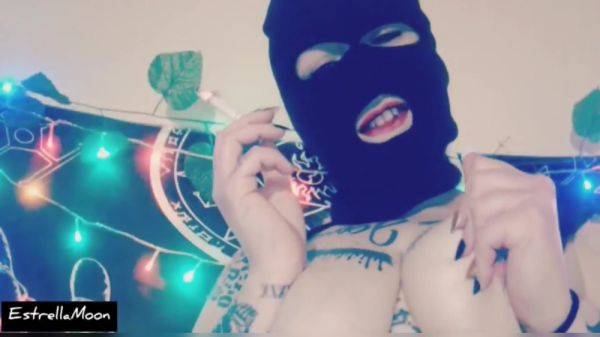 Play the HD scene of : Two Videos In One While Smoking A Cigarette 15 Min