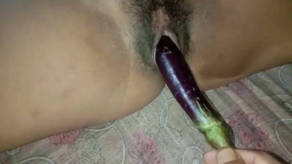 Eighteen Years School Girl Fuck With Brinjal - hclips.com - India on pornsfind.com