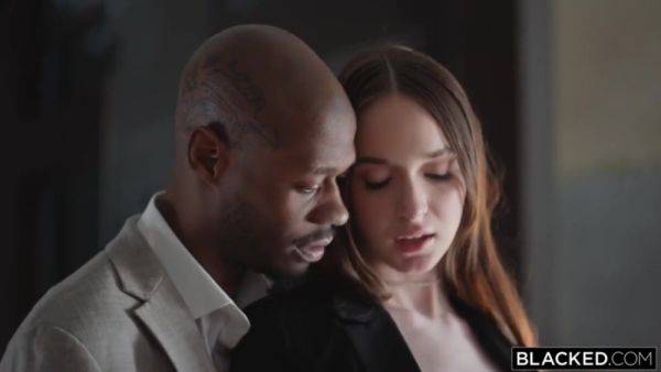 Play the complete clip named : Hazel Moore - Hungry For Her Bosss BBC - Hazel moore