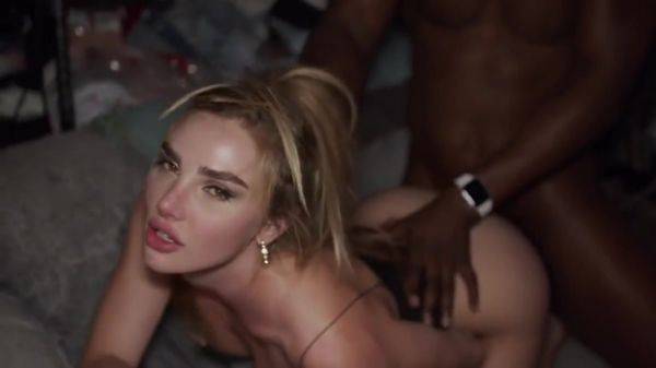 Enjoy watching this hardcore movie of : A Rich Black Man Fucks A Lustful Bitch In The Car With Jax Slayher And Kenzie Anne