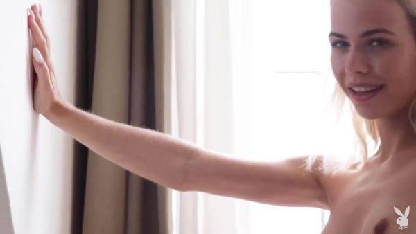 View the HD video of : Aleksandra Smelova Morning Light