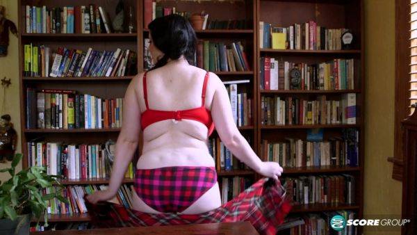 View this uncut scene called : Miss Busty Coed