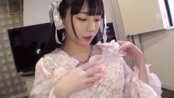 Stream the full video : HZKW414 Good asiaaan SEX AHHHHH