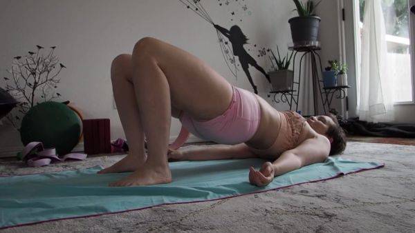 Sexy Milf Aurora Willows Doing Yoga In Booty Shorts - hotmovs.com - Usa on pornsfind.com