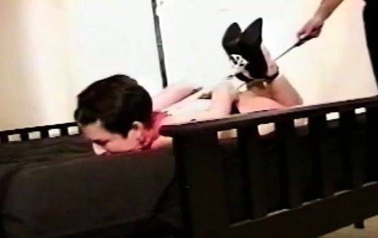 Stream HD video called : Foxy sweetie is rubbing her perfectly juice beaver