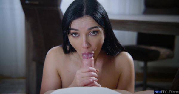 View complete movie of : Lady Gang - Ready For Business - Lady gang