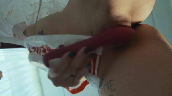 Stream the hardcore movie titled : Morning Masturbation