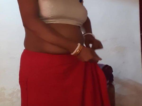 Desi Girl Dress Change Hotyyyy - desi-porntube.com - India on pornsfind.com