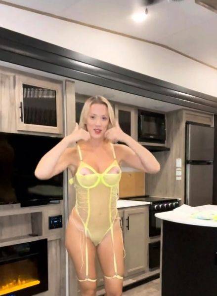 View the full scene of : Vicky Stark Garter Belt Lingerie Video Leaked