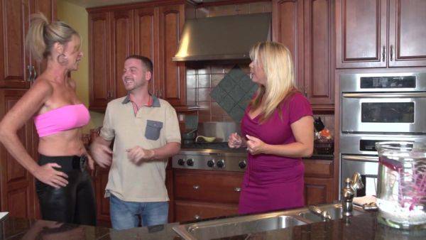 Enjoy watching the uncut clip titled : Stepmom Gets Her Juicy Pussy Fucked - Hd porn 1080p