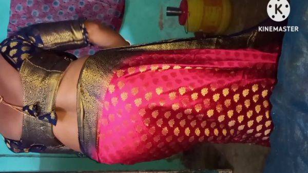 Hot Sexi Bhabhi Ki Sari Show - desi-porntube.com - India on pornsfind.com