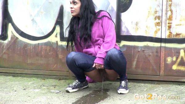 Stream hardcore scene of : Raven-haired Dark Haired Babe Gives a Closeup of Huge Piss Puddle