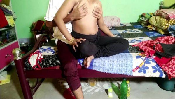 Play hardcore video of : Master Ji Ne Ladki Ka Fayda Uthakr Jordar Chudai Ki