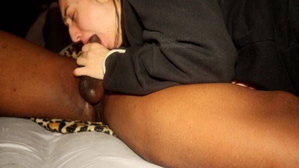 View HD clip of : Giving Sloppy Head For A Big Cumshot 5 Min