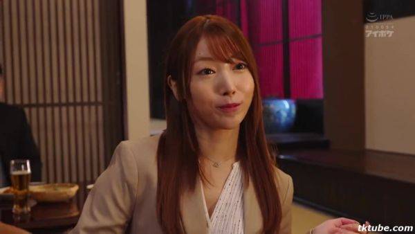 Watch the uncut scene : OCPEOTCWPUUDXEZRRDEEIPZZ017