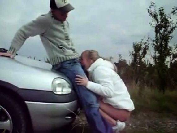 Play this uncut scene named : Roadside Doggystyle