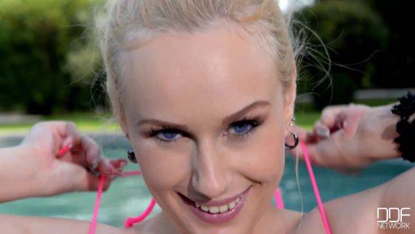 View this uncut video : Bathing Beauty Supreme - PornWorld