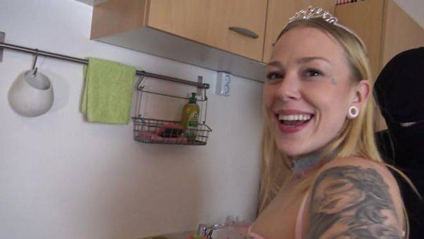 Enjoy watching the hardcore clip named : Sperm Fried Egg Handjob - FemdomSex