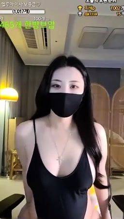 Play the uncut movie named : Japanese Babe Solo Online