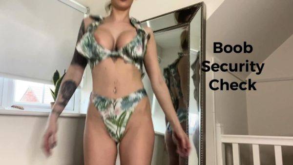 Stream this complete movie : Great Big Boobs On Masturbating Redhead