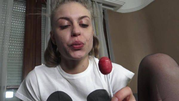 Stream the complete movie titled : Kinky Fetish Naughty Brat Girl Bubble Gum L Oli Teasing - SoloAustria