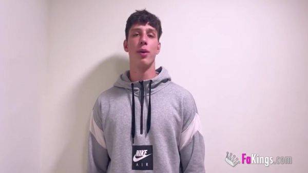 View the complete video of : Talk About Men And One Of Em Enjoys A Big Dick!