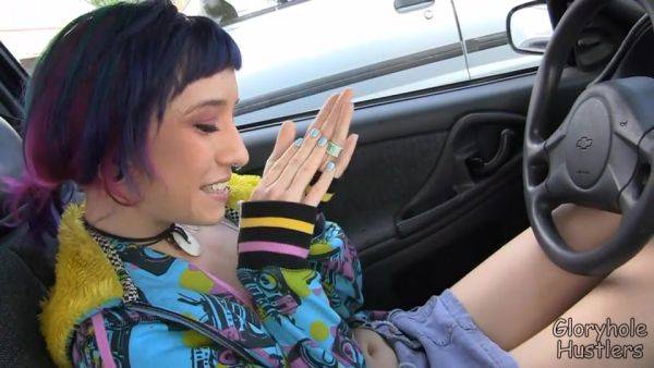 Watch the uncut clip : GloryholeSwallow - PaigeвЂ™s 1st Visit (Part 1)